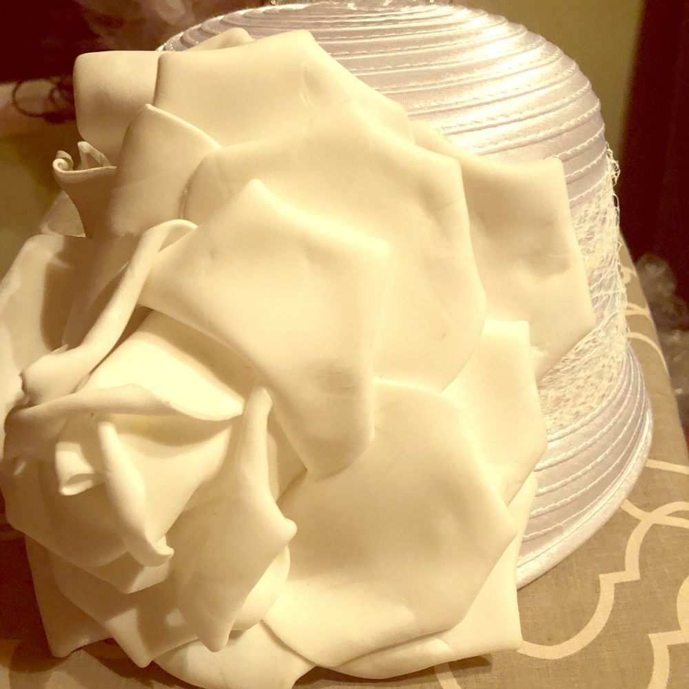 Fancy formal white flower hat
